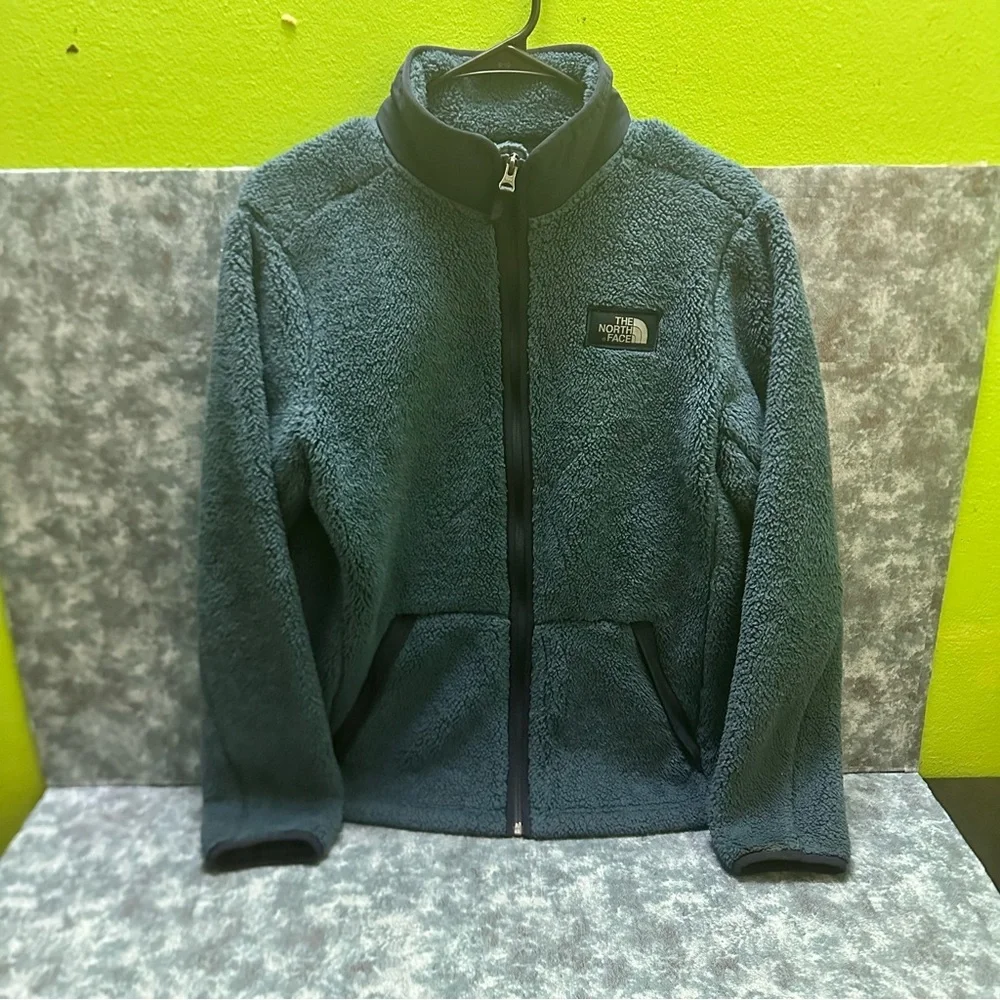 The North Face blue light  Fleece Jacket young Size XL 18-20